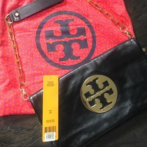 Tory Burch Reva Clutch in Black